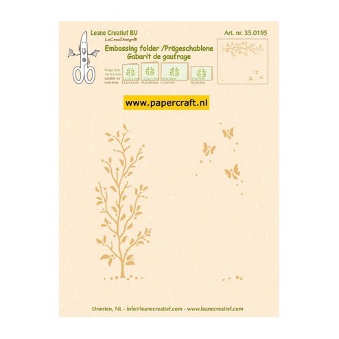 35.0195 Garden Scene